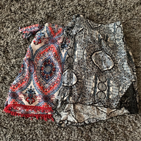 Boho Style Set of TWO Size Medium Shorts - Picture 1 of 8